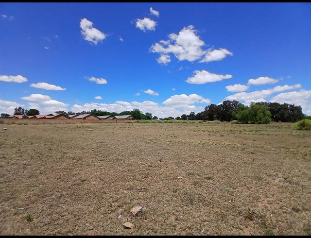 8,094M² VACANT LAND FOR SALE IN RIVERSDALE